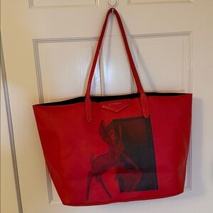 GIVENCHY Red Textured Coated Canvas Bambi Antigona Large Tote Bag
